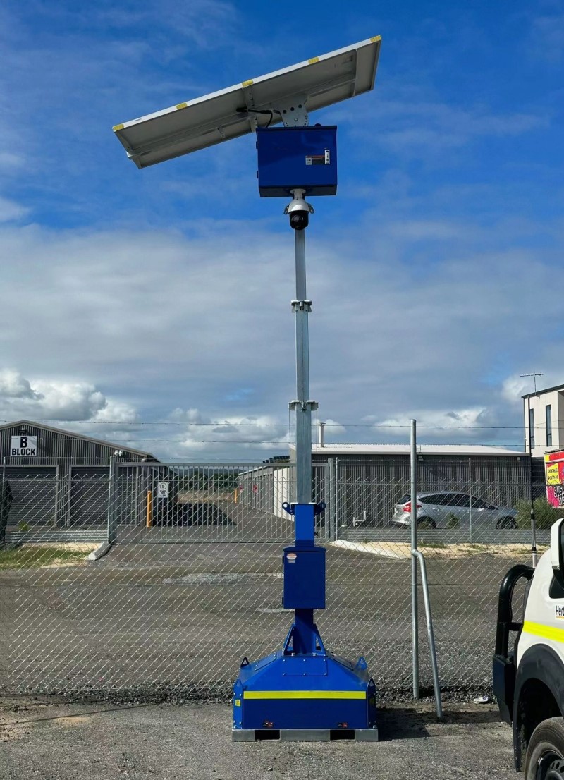 mobile solar CCTV tower with PTZ 2 mobile solar CCTV tower with PTZ 2
